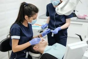 Jak wybrać odpowiedniego dentystę